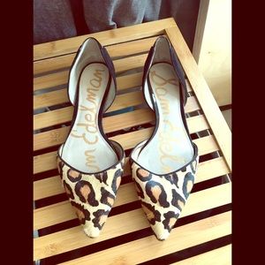 Leopard print pointed toe San Edelman flats!
